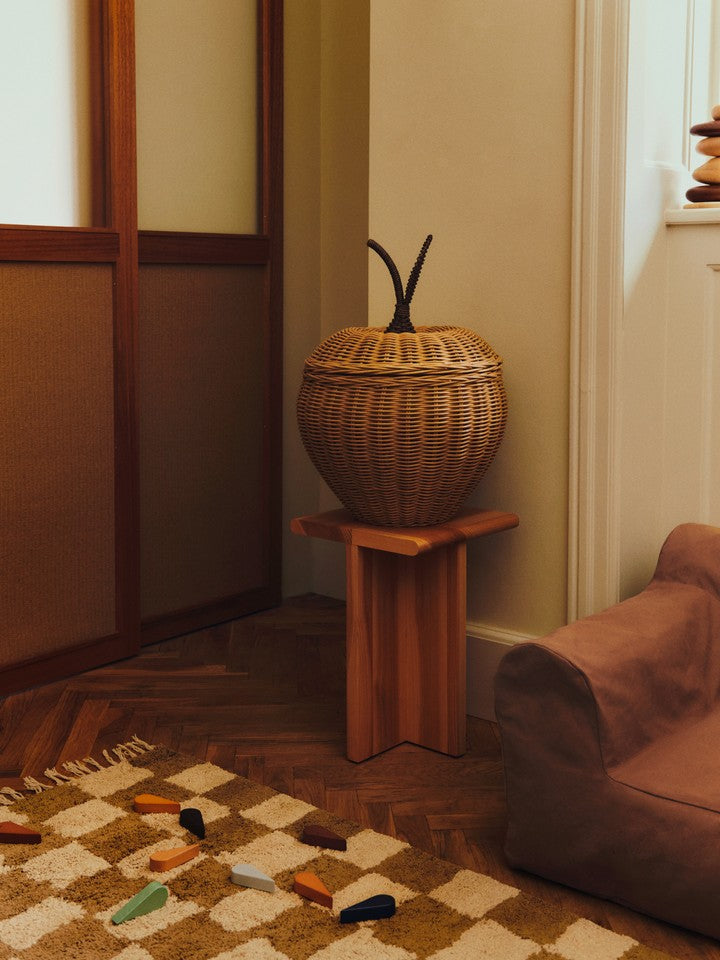 Rotan mand appel
